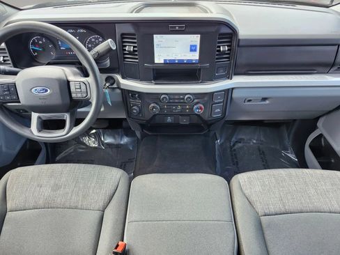 Used 2025 Ford F350 XLT AWD/4WD image 12