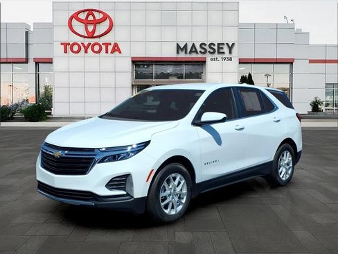 Used 2024 Chevrolet Equinox LT FWD image 7