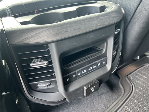 New 2026 RAM 1500 Limited w/ Body Color Bumper Group AWD/4WD image 16