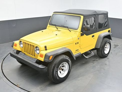 Used 2006 Jeep Wrangler X AWD/4WD image 29