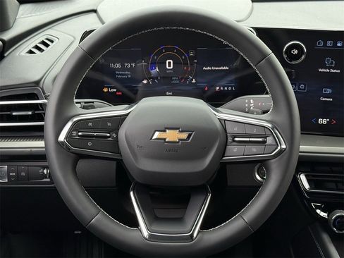 New 2026 Chevrolet Traverse LT image 12