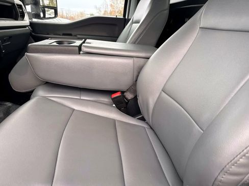 Used 2024 Ford F350 XL image 16