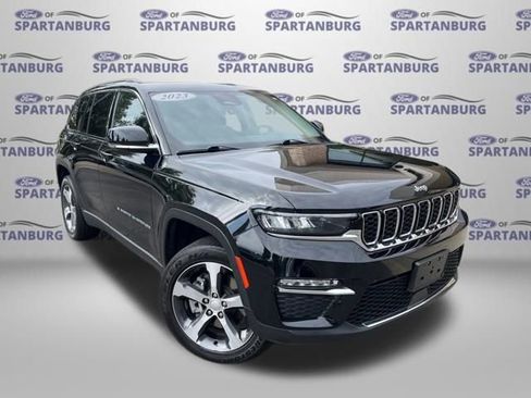 Used 2023 Jeep Grand Cherokee 4WD 4xe image 1