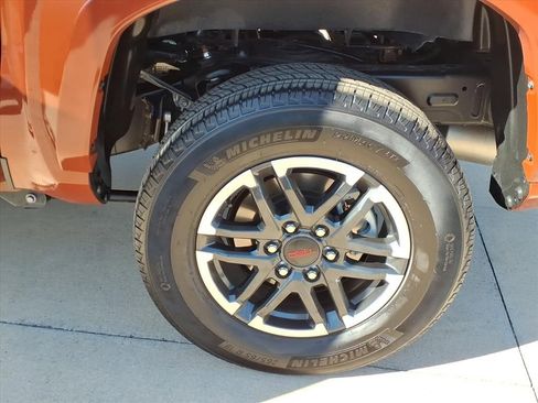 Certified 2025 Toyota Tacoma TRD Sport image 14