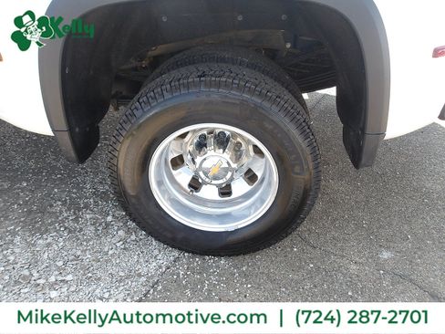 Used 2024 Chevrolet Silverado 3500 High Country w/ High Country Premium Package AWD/4WD image 23