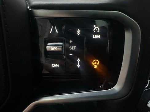 Used 2023 Land Rover Range Rover Sport SE image 22