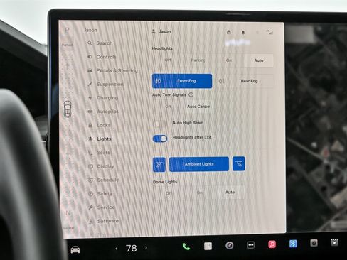 Used 2023 Tesla Model X image 33