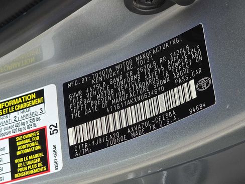 Used 2022 Toyota Camry SE image 25