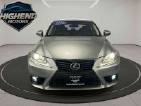 Used 2016 Lexus IS 200t RWD image 9
