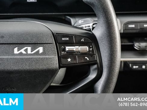 Used 2025 Kia K4 FWD image 26
