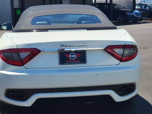 Used 2015 Maserati GranTurismo Sport RWD image 15