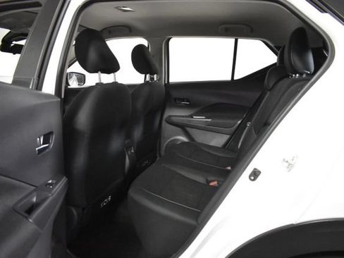 Used 2024 Nissan Kicks SV FWD image 27