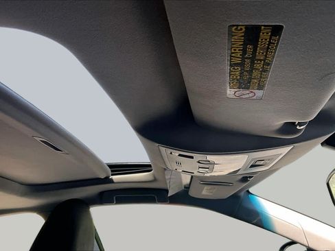 Used 2015 Lexus ES 350 w/ Premium Package FWD image 14
