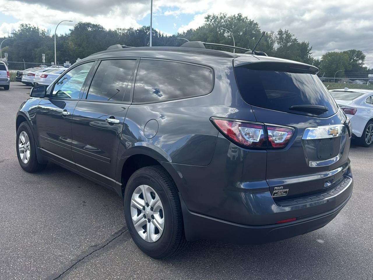 Used 2013 Chevrolet Traverse LS w/ LPO, 'HIT The Road' Package AWD/4WD image 7