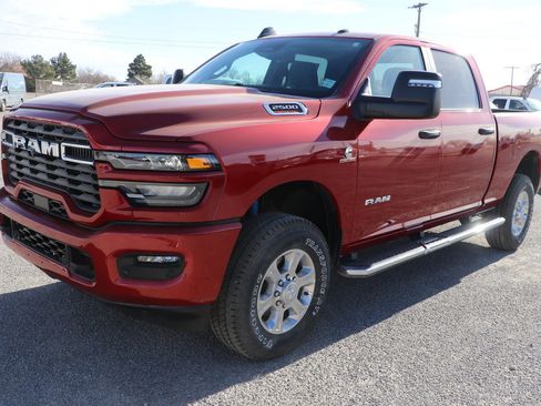New 2026 RAM 2500 Big Horn AWD/4WD image 3
