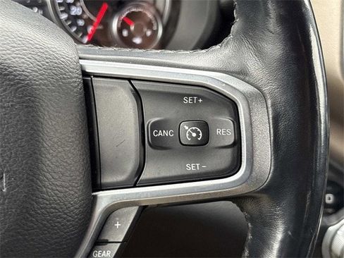 Used 2019 RAM 1500 Laramie image 30