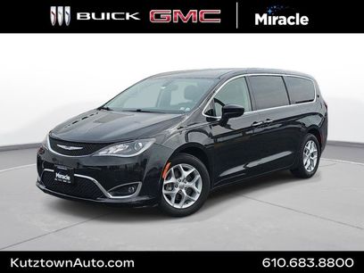Used 2017 Chrysler Pacifica Touring Plus w/ Tire & Wheel Group