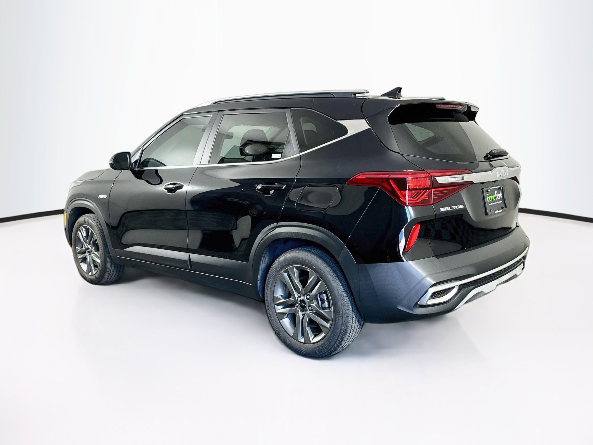 Used 2023 Kia Seltos S w/ Navigation Package AWD/4WD image 5