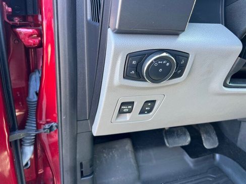 Used 2018 Ford F150 XLT w/ Equipment Group 302A Luxury image 10