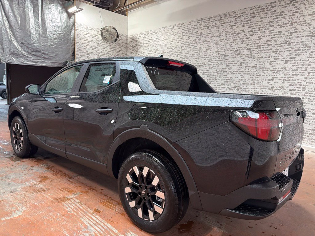 New 2027 Hyundai Santa Cruz SE FWD image 5