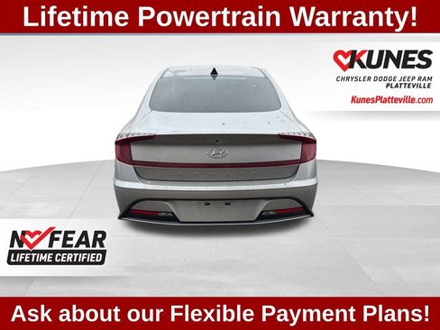 Used 2023 Hyundai Sonata SE image 8