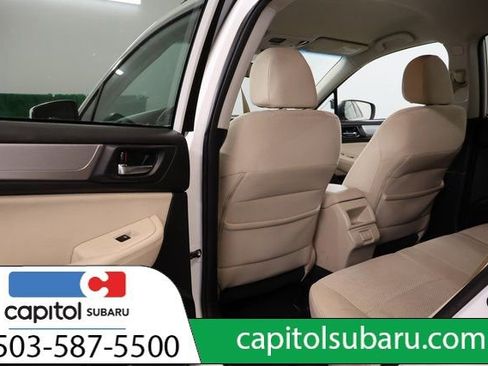 Used 2019 Subaru Outback 2.5i Premium image 27