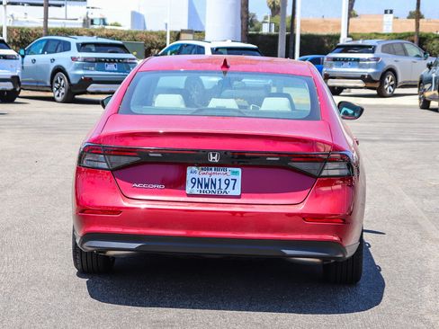 Certified 2024 Honda Accord LX image 11