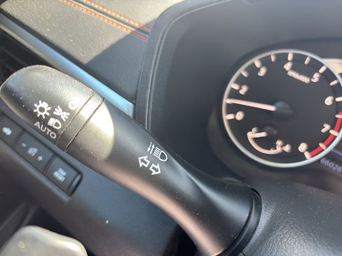 Used 2022 Nissan Altima 2.5 SR AWD/4WD image 17