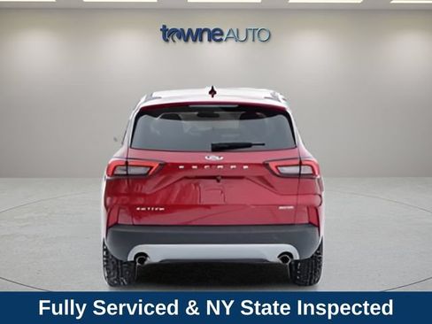 Used 2025 Ford Escape Active w/ Cold Weather Package AWD/4WD image 2