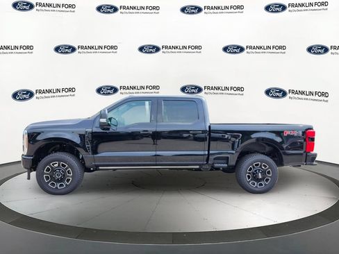 New 2026 Ford F250 Platinum w/ FX4 Off-Road Package AWD/4WD image 2
