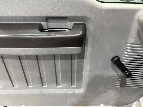 Used 2015 Ford F250 XL w/ XL Value Package image 16