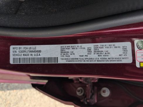 Used 2022 RAM 1500 Laramie image 31