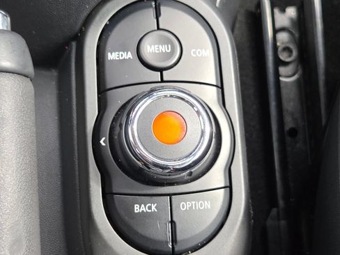 Used 2020 MINI Cooper S FWD image 6