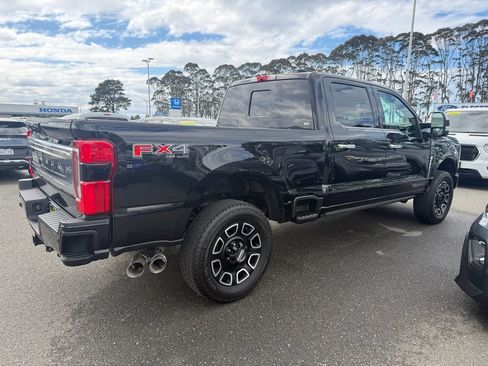 Used 2024 Ford F350 Platinum AWD/4WD image 5