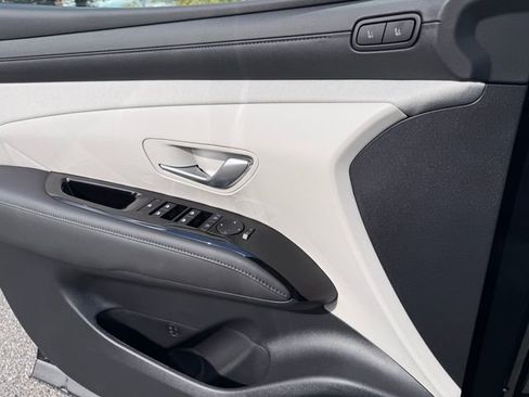 New 2026 Hyundai Tucson Limited image 28