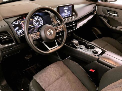 Used 2021 Nissan Rogue SV image 12