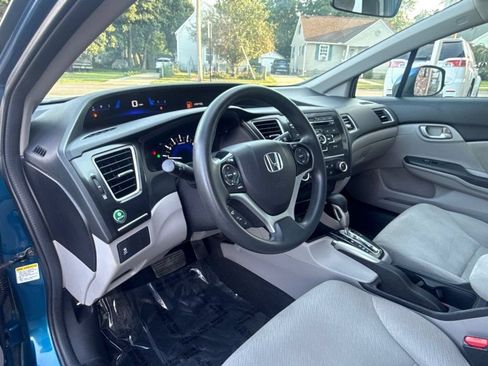 Used 2013 Honda Civic LX image 10