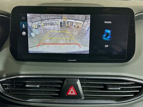 Used 2023 Hyundai Santa Fe SEL image 16