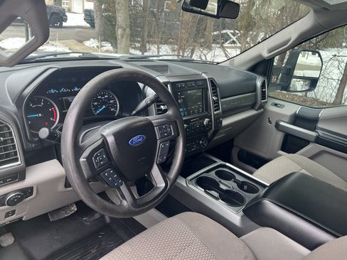 Used 2017 Ford F350 XLT w/ XLT Value Package AWD/4WD image 15