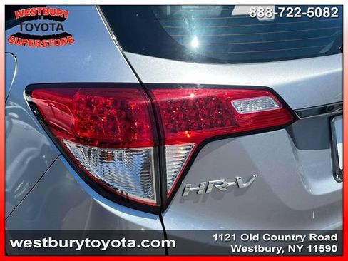 Used 2019 Honda HR-V LX image 13