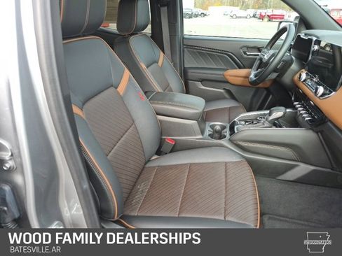 Certified 2024 GMC Canyon AT4 w/ AT4 Premium Package image 34