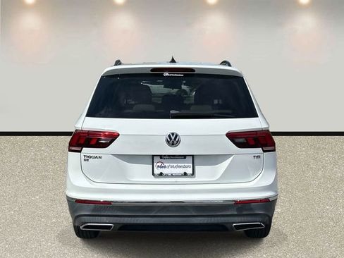 Used 2018 Volkswagen Tiguan SE FWD image 6