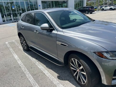 Used 2023 Jaguar F-PACE S AWD/4WD image 3