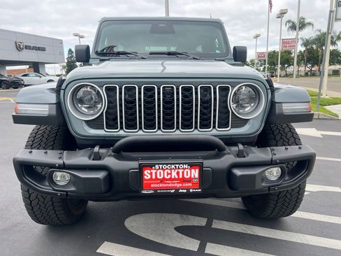 Used 2025 Jeep Wrangler Backcountry 4xe AWD/4WD image 4