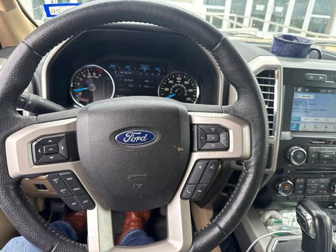 Used 2016 Ford F150 Lariat AWD/4WD image 20