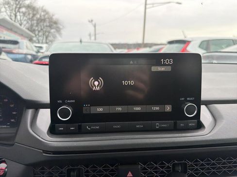 Used 2024 Honda Accord EX image 19