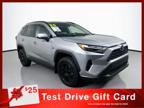 Used 2025 Toyota RAV4 XLE w/ Convenience Package FWD image 1