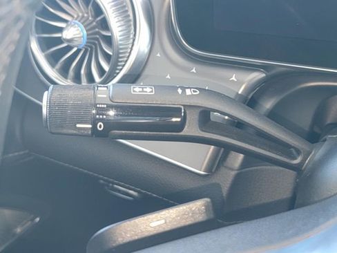 Used 2023 Mercedes-Benz EQE 500 4MATIC Sedan image 17