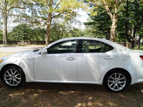 Used 2011 Lexus IS 250 AWD image 6