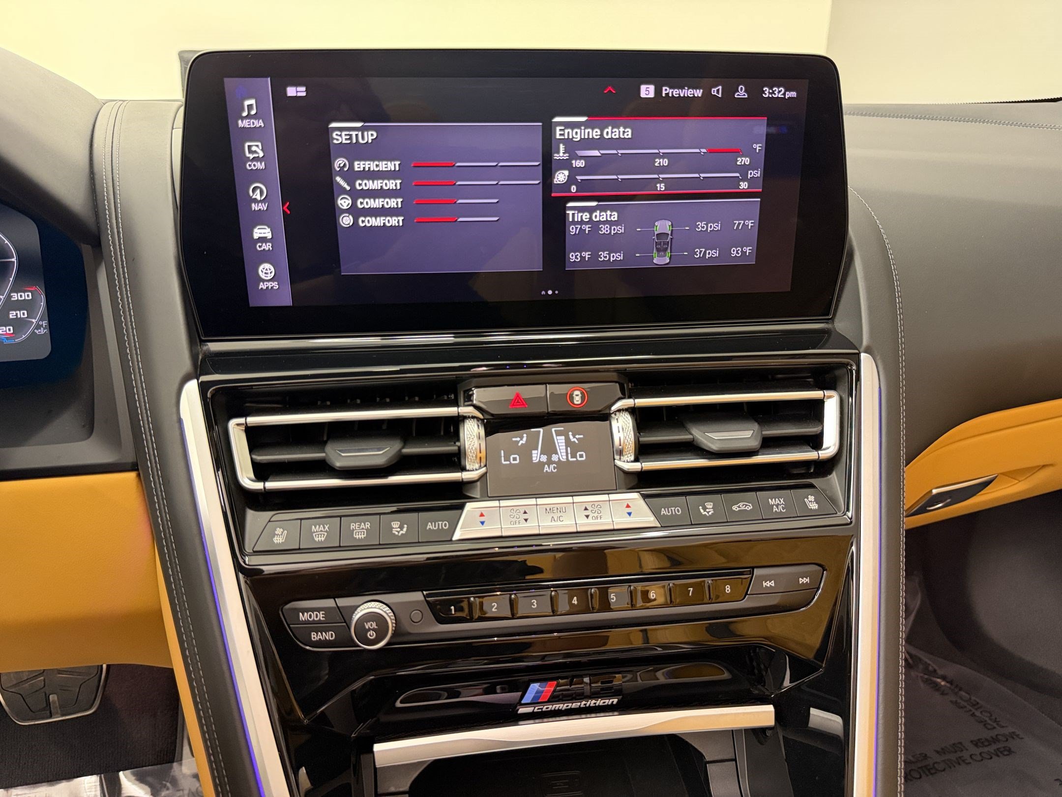 Used 2025 BMW M8 Competition AWD/4WD image 19